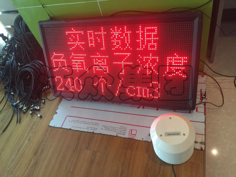 ؓ���x�әz�y�x